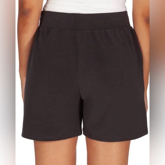 LAZYPANTS Women’s Sueded Shorts (like new) - Picture 2 of 8